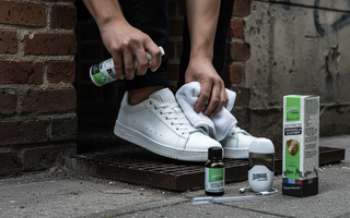 Hoe houd je je sneakers langer fresh? De ultimate care guide